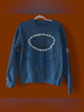 Blue Graphic Crewneck Sweater - Unbranded